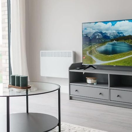 Fantastic 3 Bedroom Manchester Apartment Bagian luar foto